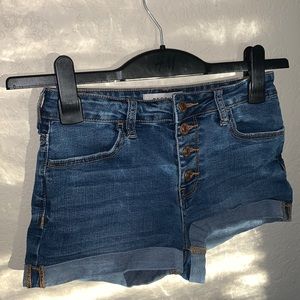 high waisted super stretch shortie cuffed shorts
